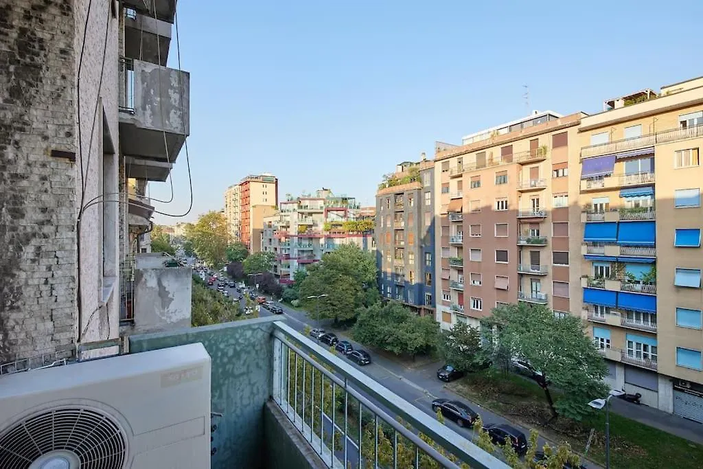 Appartamento Porta Romana Duomo A 10 Minuti Milano
